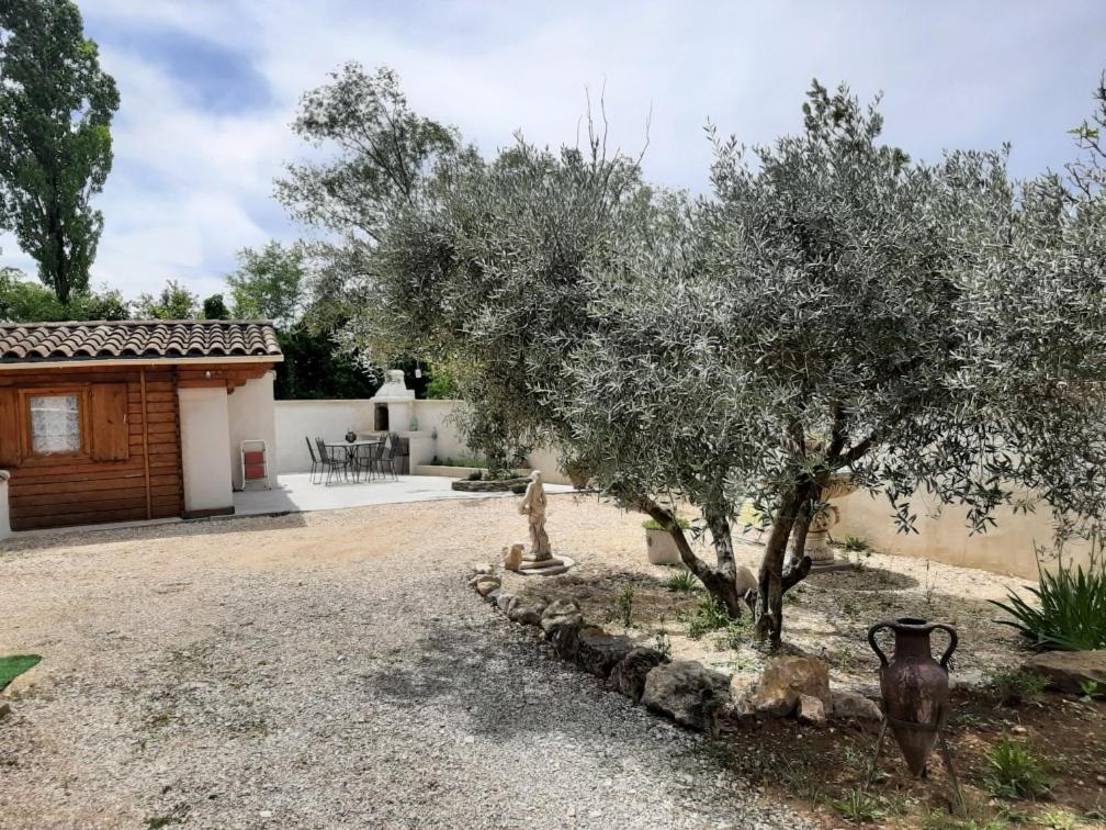 Chalet Au Pied Du Mont Ventoux Mormoiron Экстерьер фото